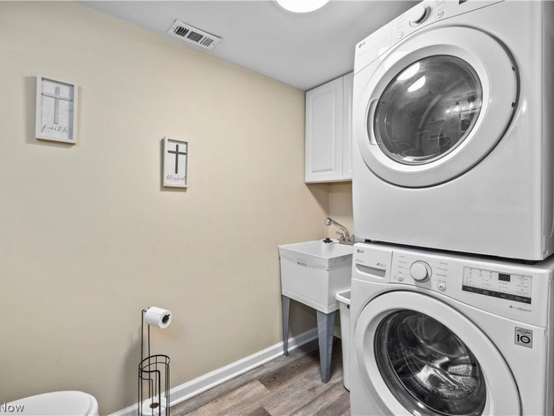 190 Deepwood Drive, Wadsworth, OH 44281 Photo 17