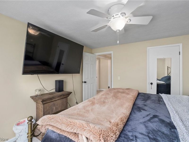 190 Deepwood Drive, Wadsworth, OH 44281 Photo 21