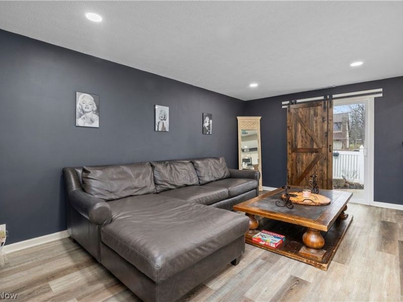 190 Deepwood Drive, Wadsworth, OH 44281 Photo 4