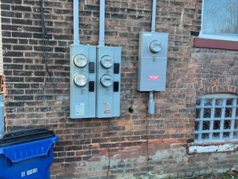 513 E 117 Street, Cleveland, OH 44108 Photo 2