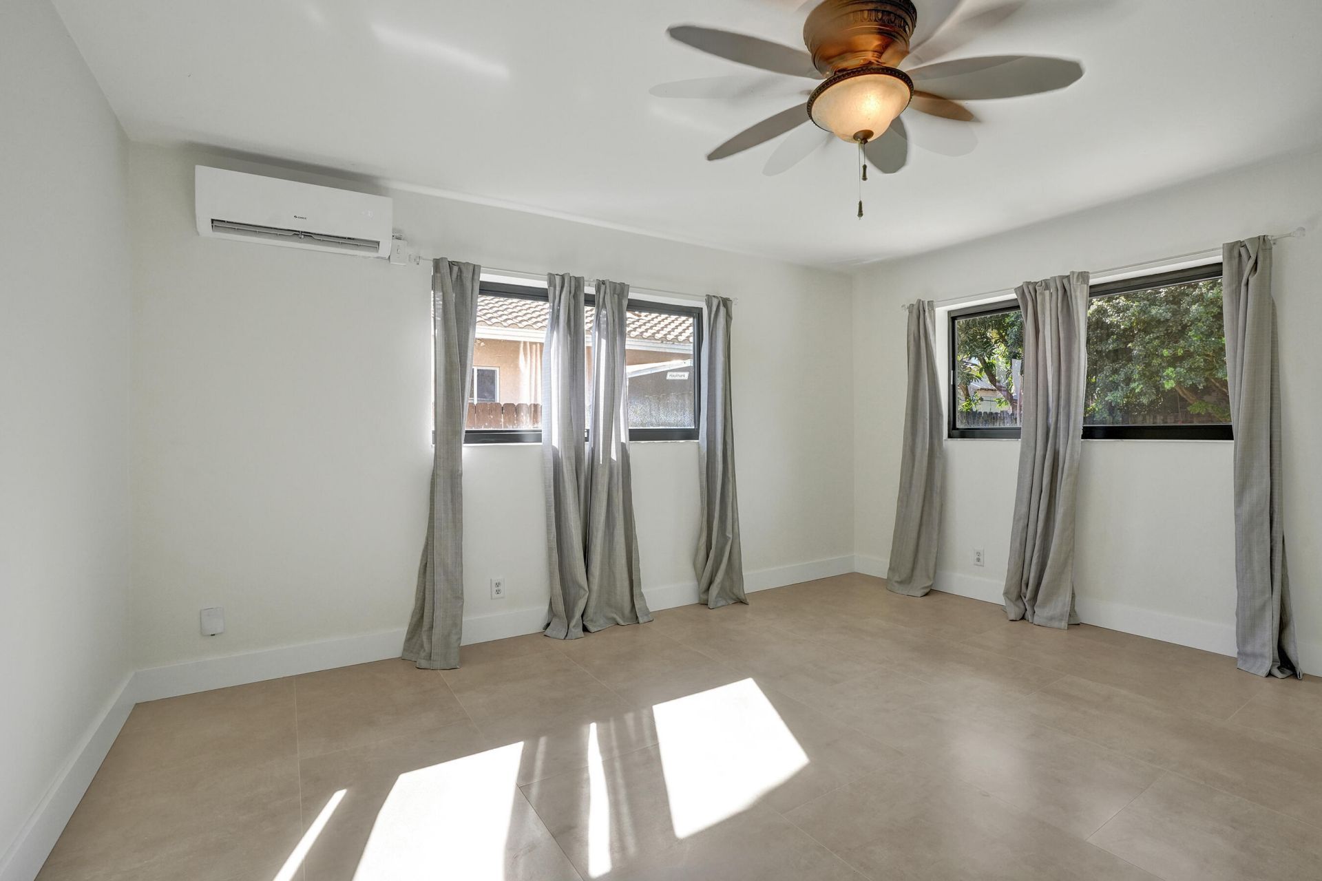 2674 NE 8th Court, Pompano Beach, FL 33062 Photo