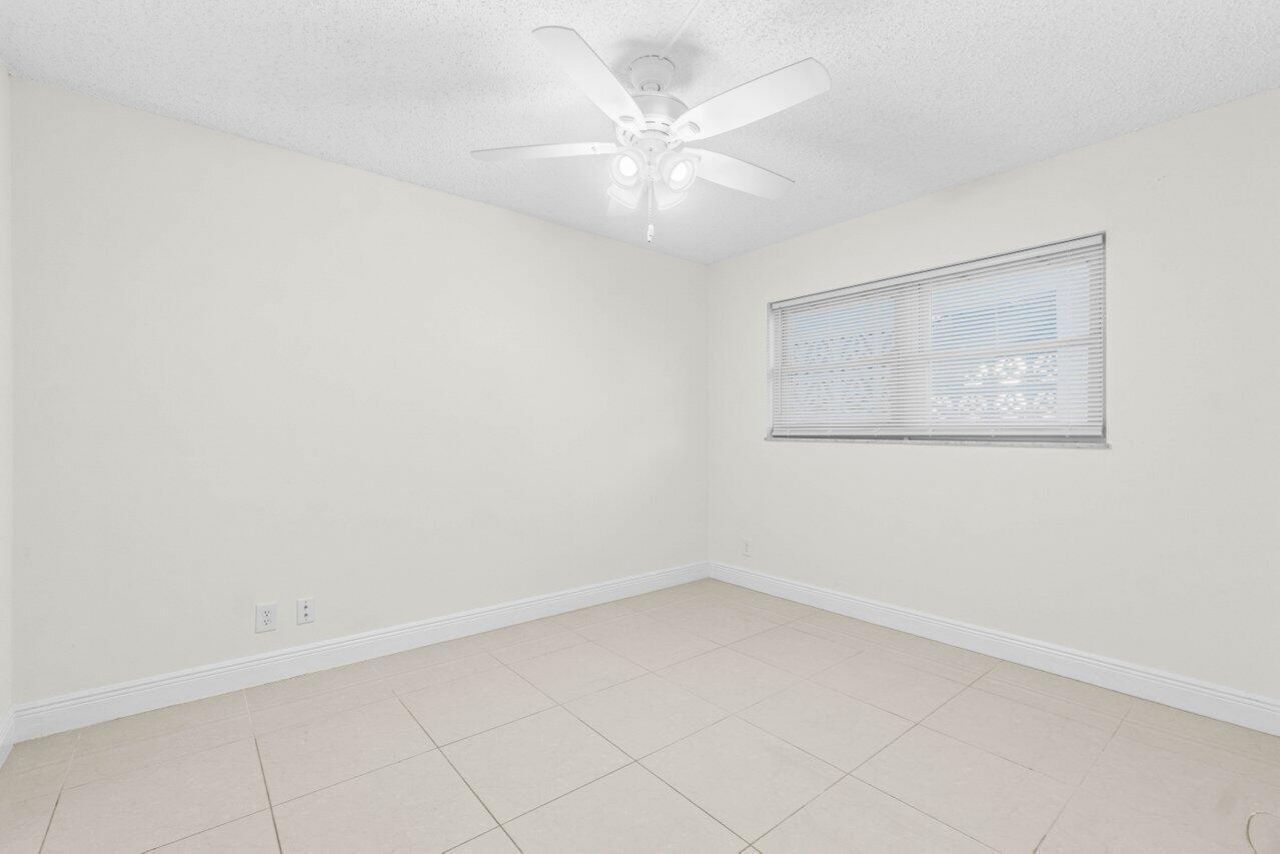 2010 S Federal Highway, Unit 101, Boynton Beach, FL 33435 Photo
