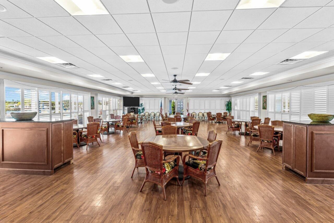 2010 S Federal Highway, Unit 101, Boynton Beach, FL 33435 Photo