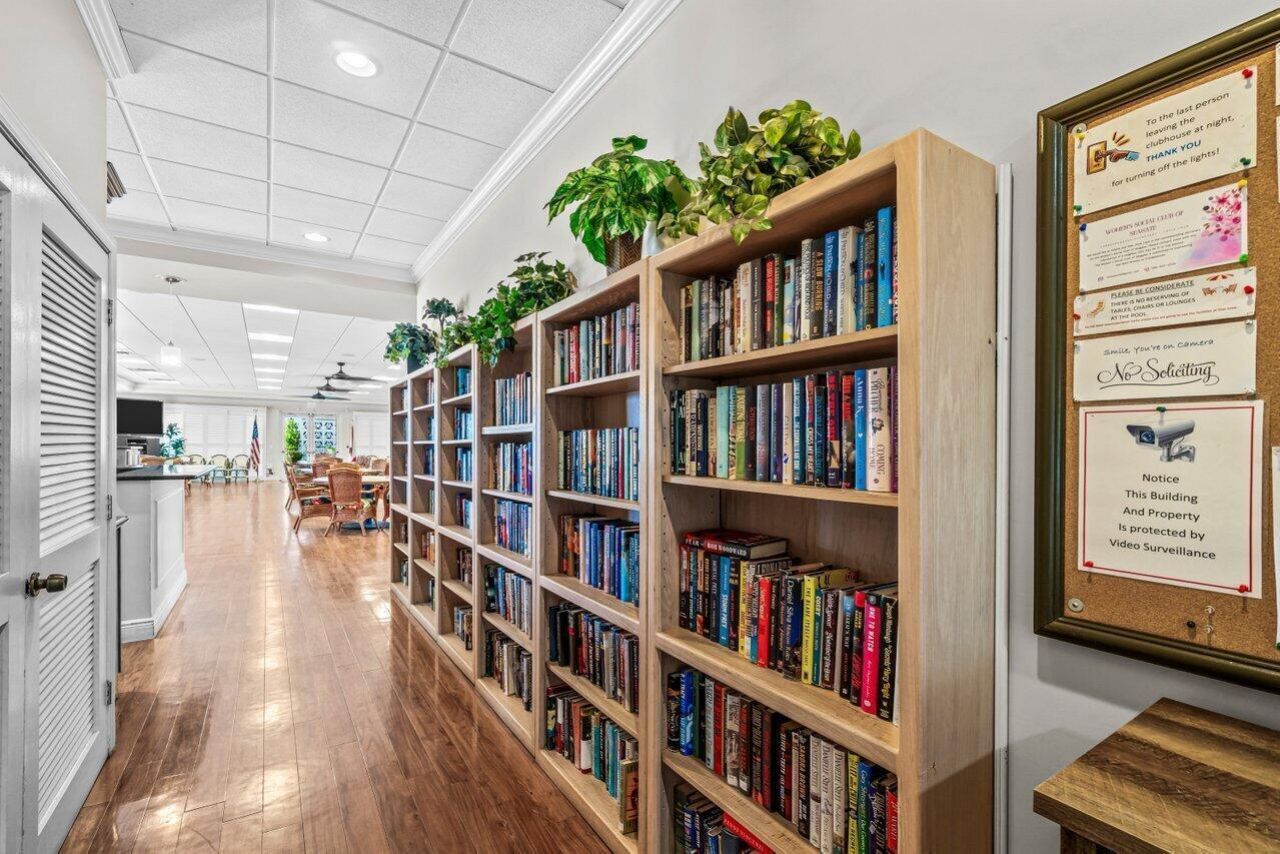 2010 S Federal Highway, Unit 101, Boynton Beach, FL 33435 Photo