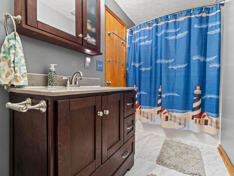 9161 Cochran Road , Williamsport, OH 43164 Photo 32