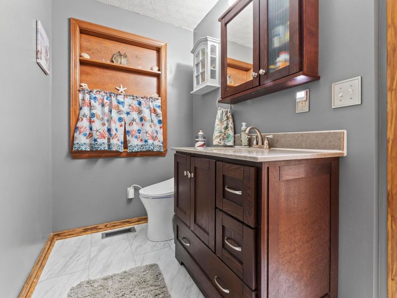 9161 Cochran Road , Williamsport, OH 43164 Photo 33