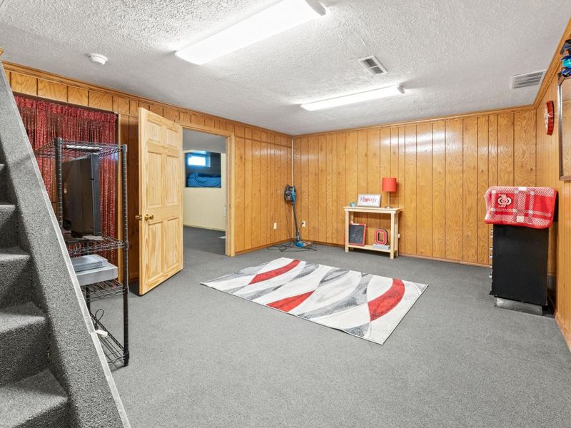 9161 Cochran Road , Williamsport, OH 43164 Photo 34