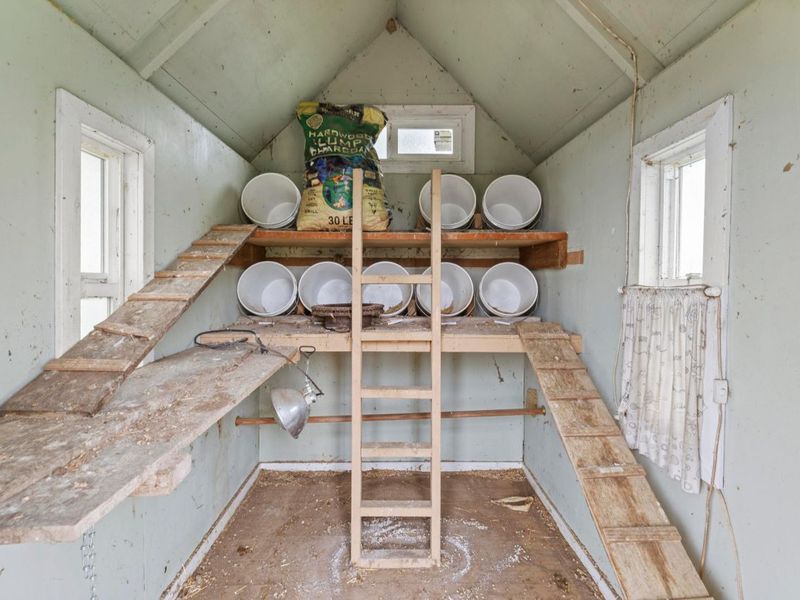 9161 Cochran Road , Williamsport, OH 43164 Photo 56