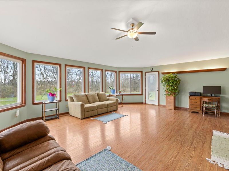 9161 Cochran Road , Williamsport, OH 43164 Photo 6