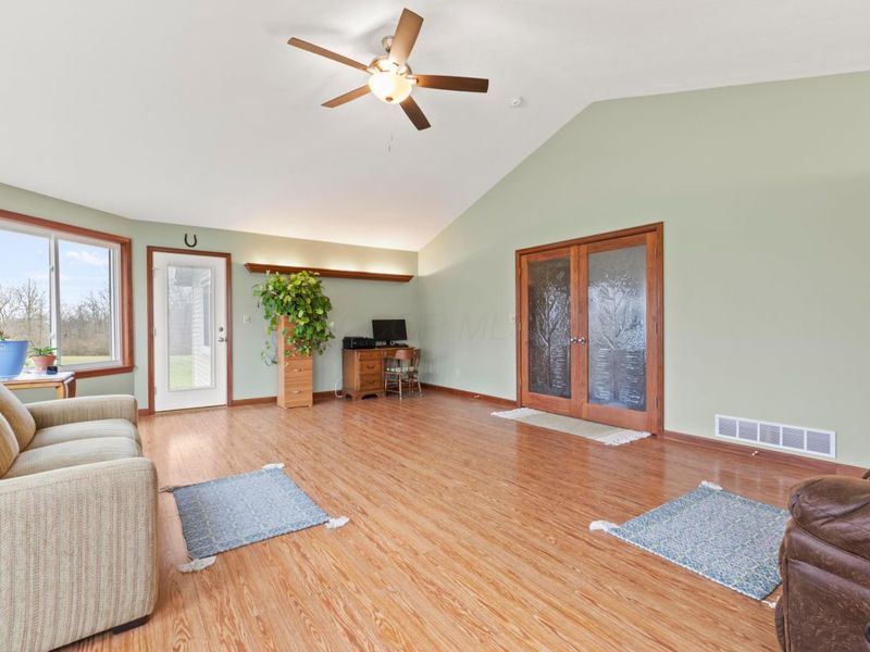 9161 Cochran Road , Williamsport, OH 43164 Photo 7