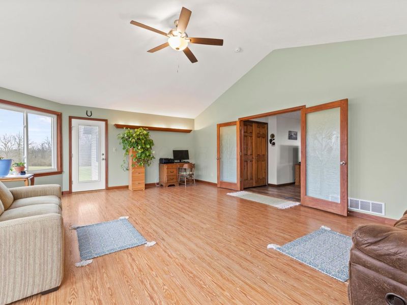 9161 Cochran Road , Williamsport, OH 43164 Photo 8