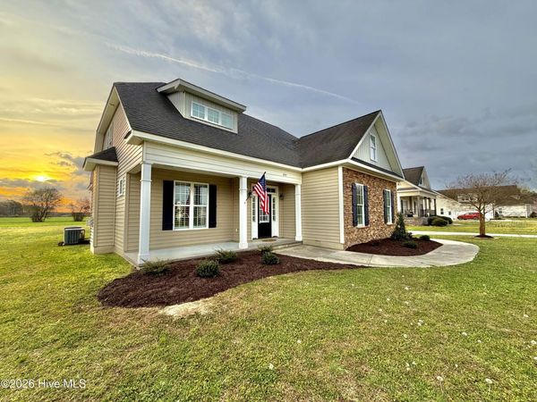 3047 Poplar Grove Drive, Greenville, NC 27858