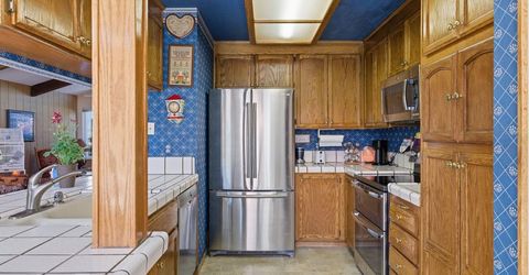 9284 Linda Rio Dr, Sacramento, CA 95826 Photo