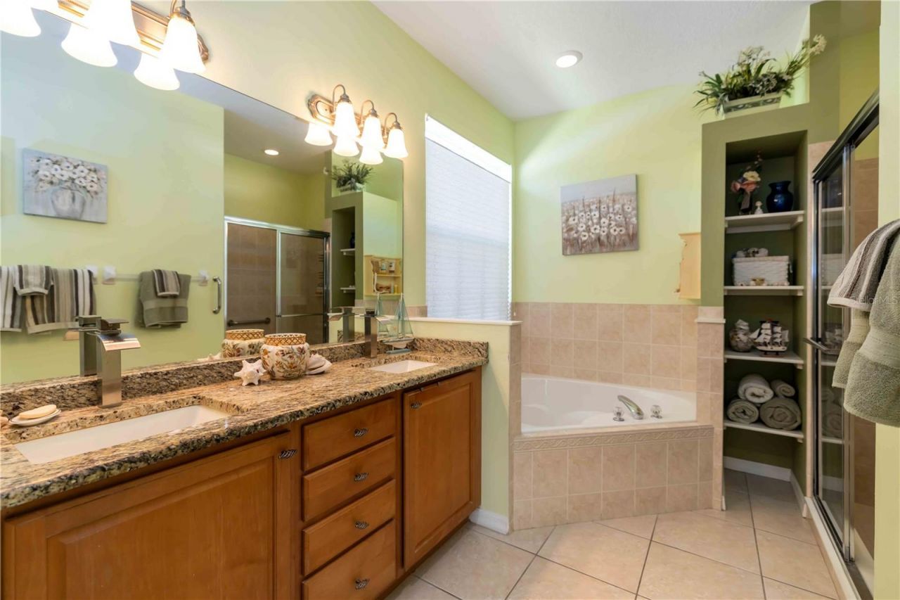 8121 Indigo Ridge Terrace, Bradenton, FL 34201 Photo