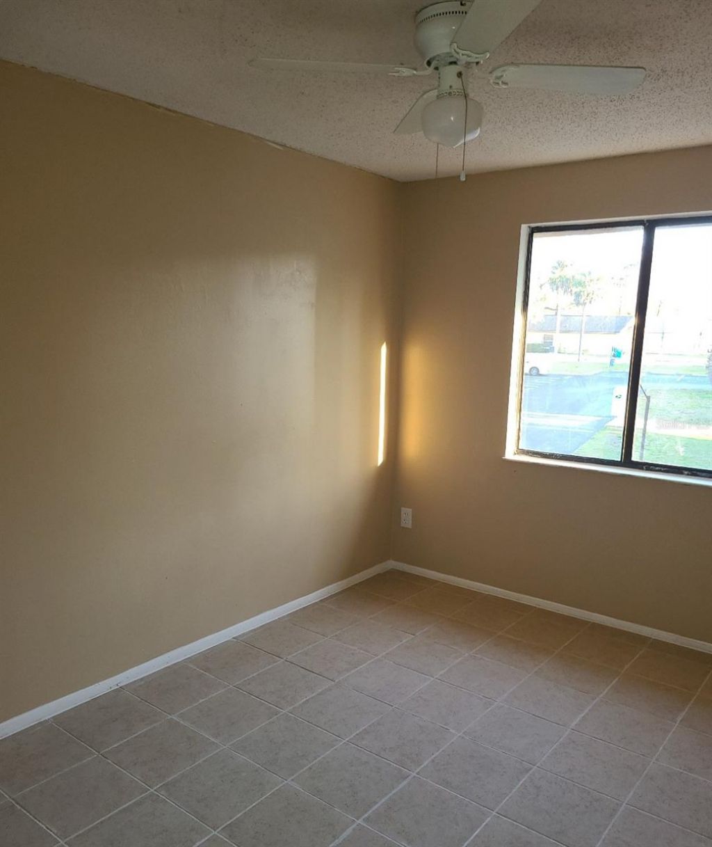 4916 Silver Oaks Vlg, Unit E, Orlando, FL 32808 Photo