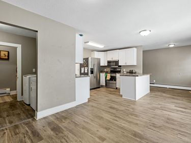 110 Mill Street W, Winthrop, MN 55396