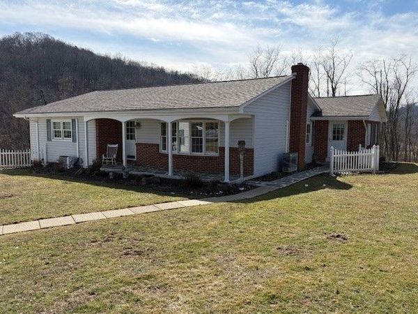 114 Wood Ln, Avonmore, PA 15618