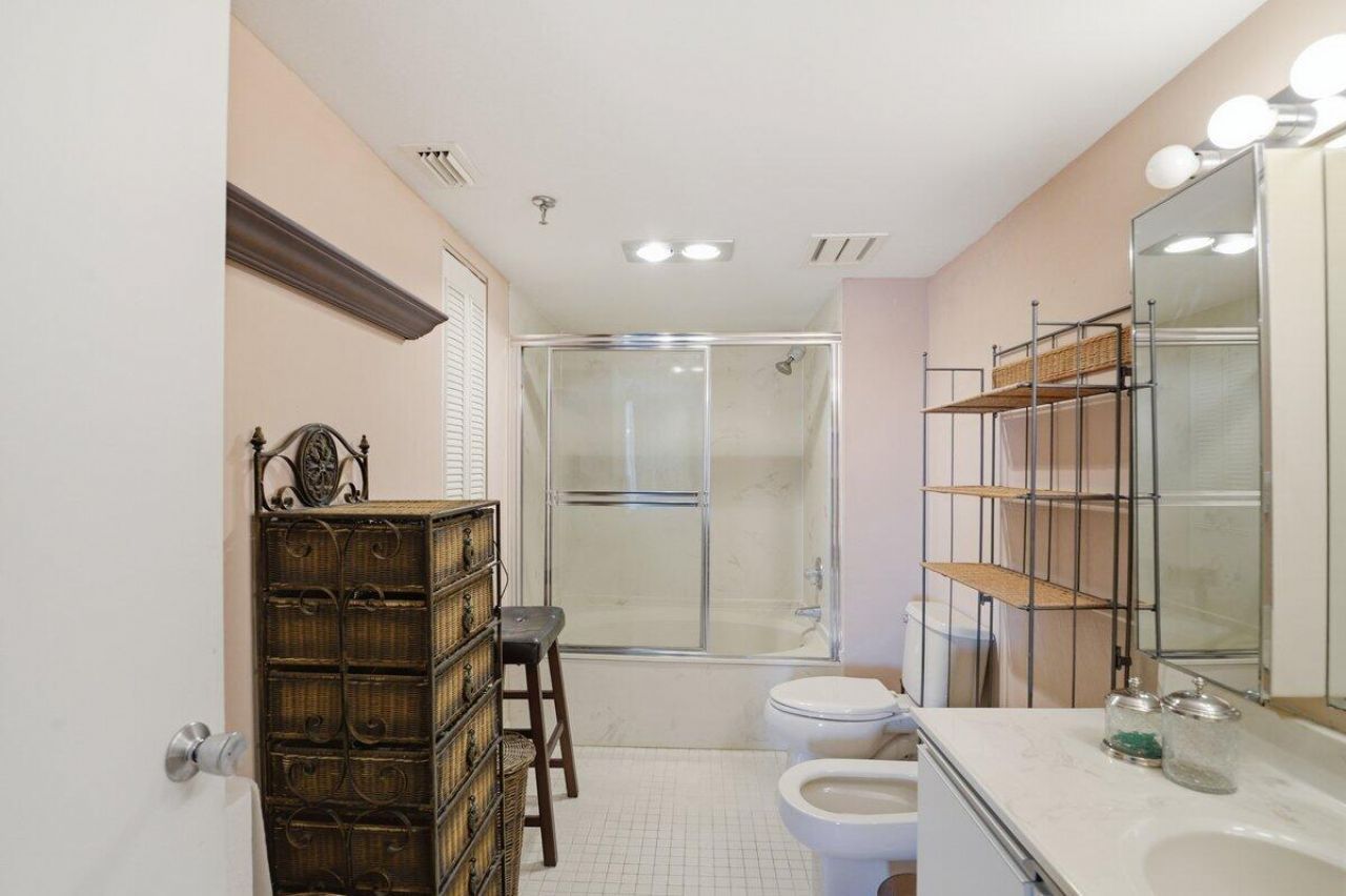 5340 NW 2nd Avenue, Unit 326, Boca Raton, FL 33487 Photo