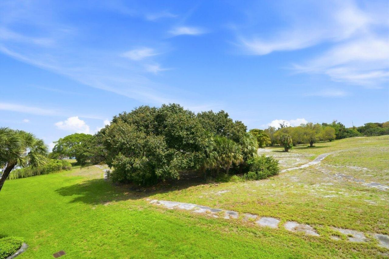 5340 NW 2nd Avenue, Unit 326, Boca Raton, FL 33487 Photo