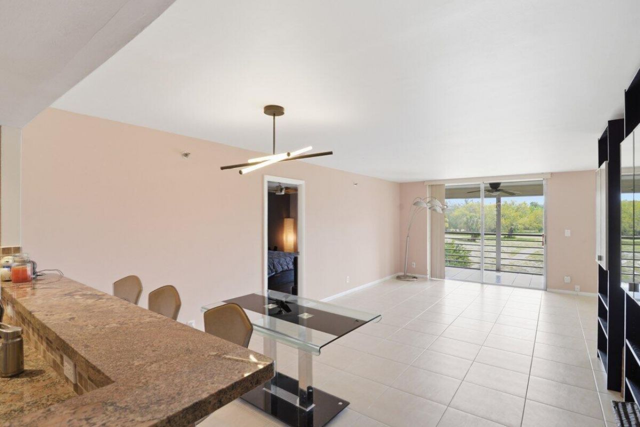 5340 NW 2nd Avenue, Unit 326, Boca Raton, FL 33487 Photo