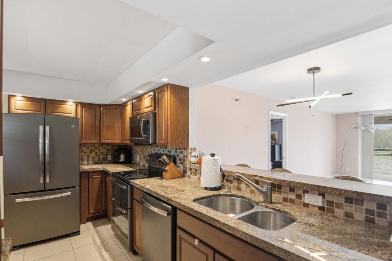 5340 NW 2nd Avenue, Unit 326, Boca Raton, FL 33487 Photo