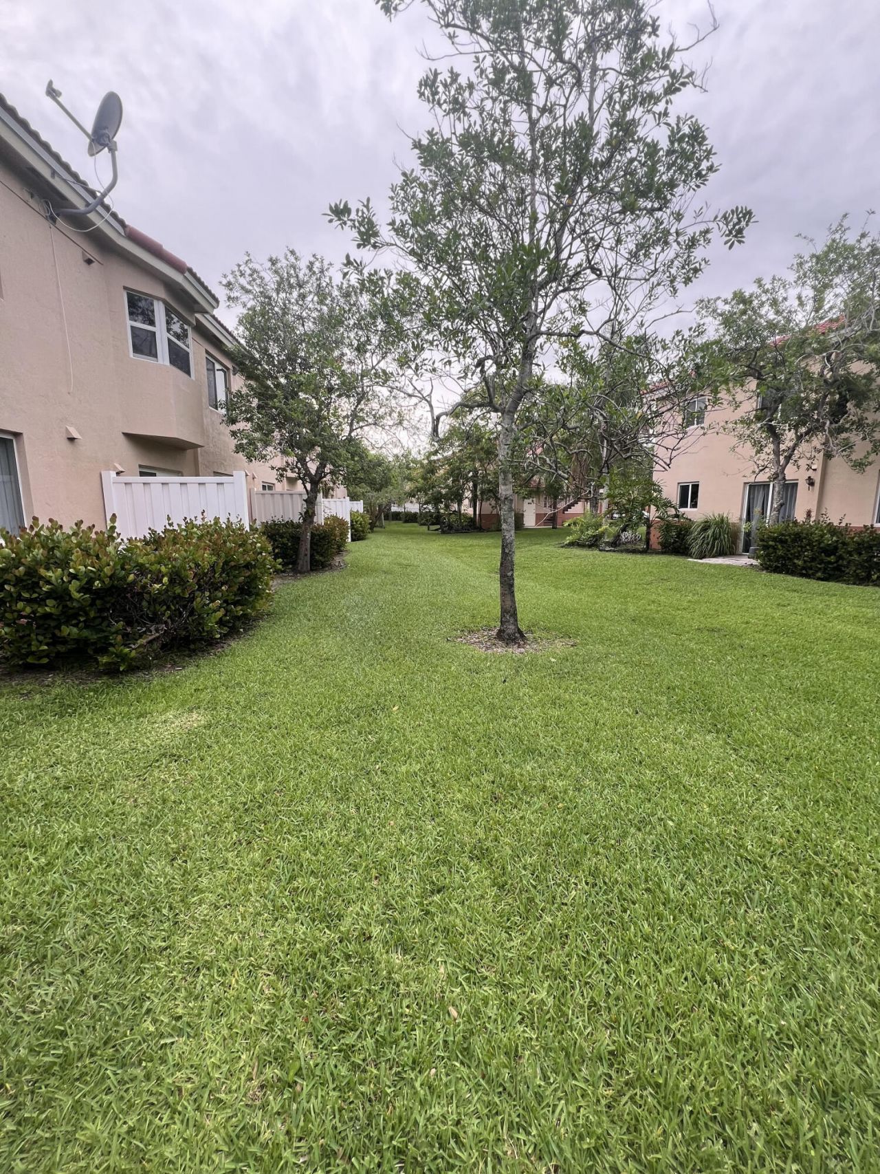 3481 Briar Bay Boulevard, Unit 105, West Palm Beach, FL 33411 Photo