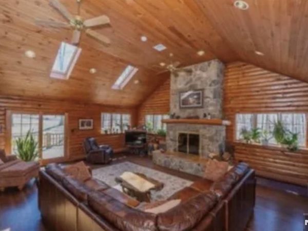 9 Buckhaven Trail, HARDYSTON, NJ 07460