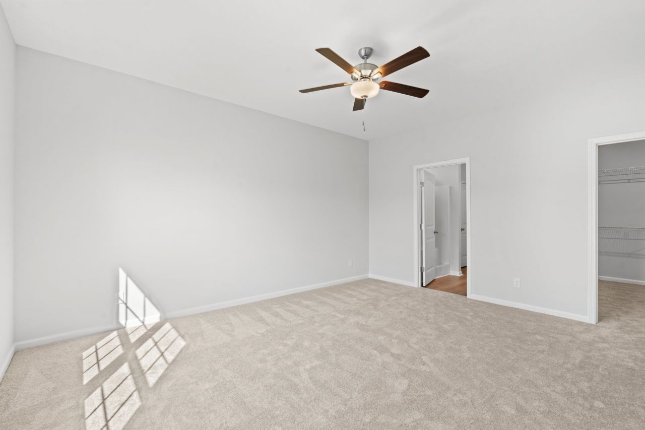 203 Stillbrook Dr. Photo 10