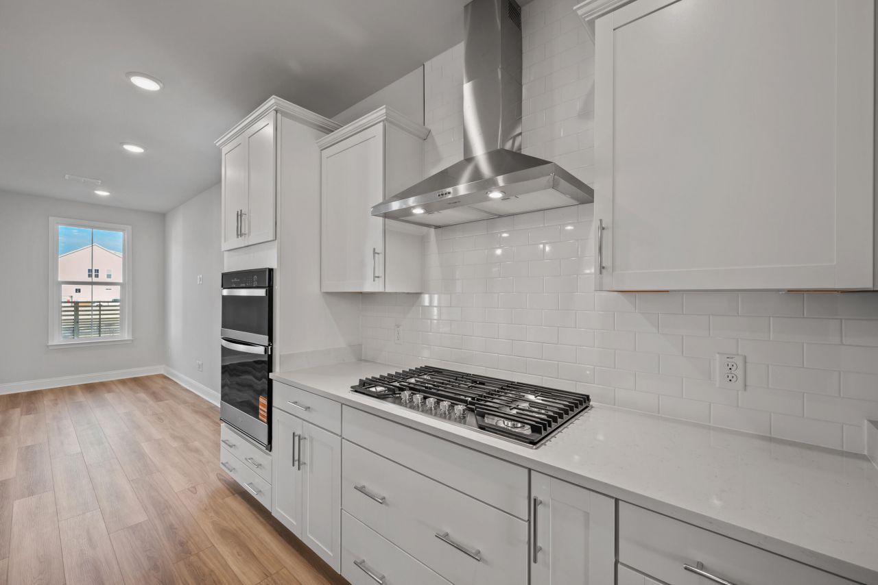 782 Blueway Avenue Photo 15