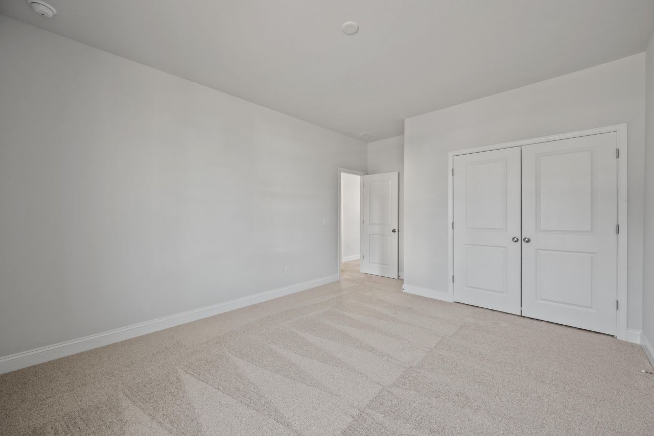 782 Blueway Avenue Photo 27