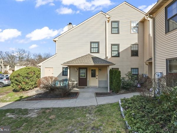 802 BEGONIA COURT, JACKSON, NJ 08527