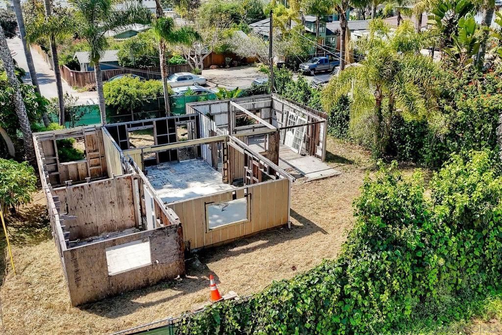 569 Hermes Ave, Encinitas, CA 92024 Main Photo