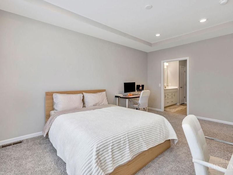 4865 Osprey Pointe Drive, Liberty Township, OH 45011 Photo 17