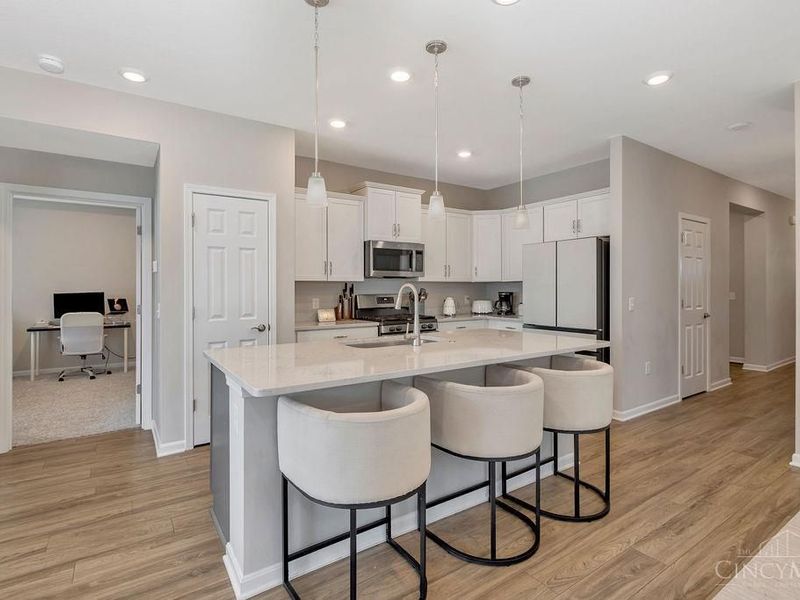 4865 Osprey Pointe Drive, Liberty Township, OH 45011 Photo 4