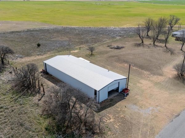 18115 N 2530 Street, Lookeba, OK 73053