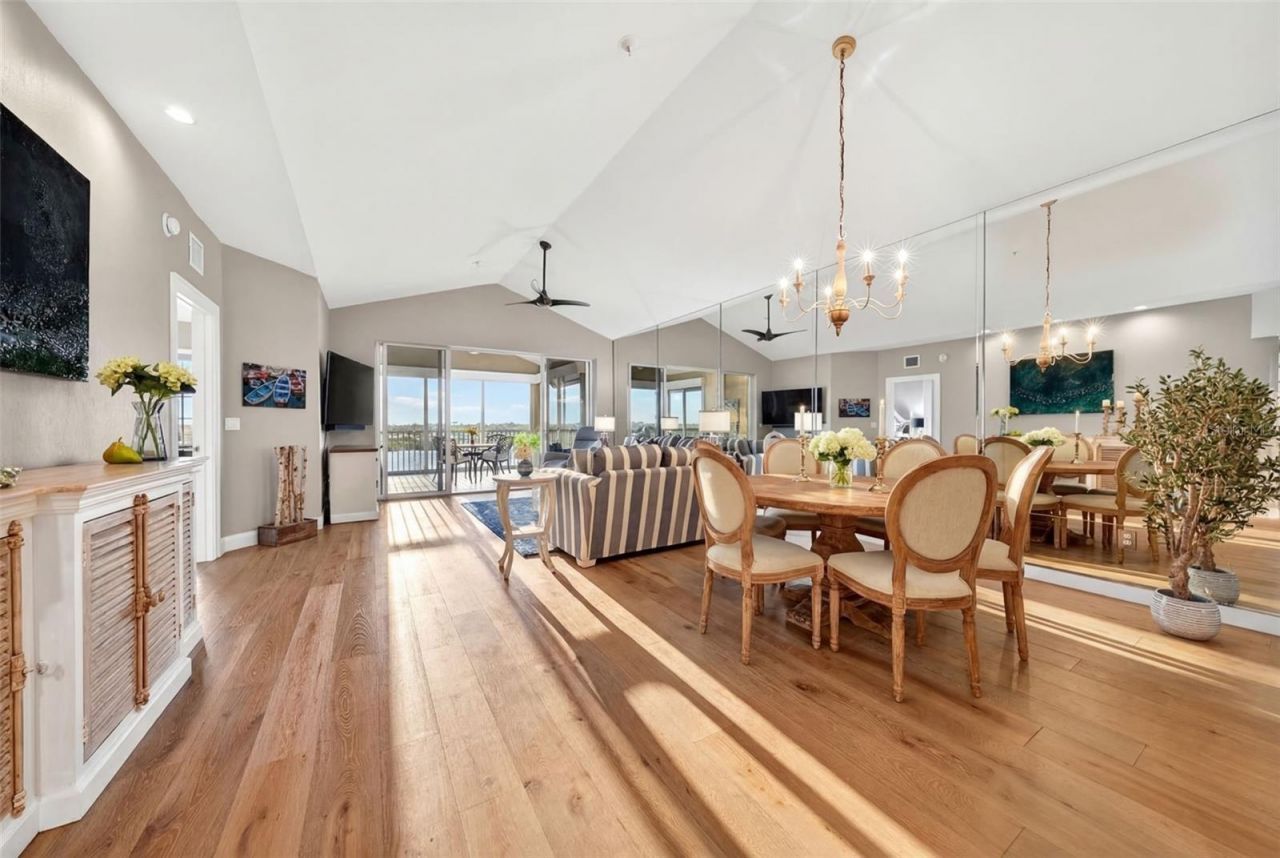 1280 Dolphin Bay Way, Unit 503, Sarasota, FL 34242 Photo