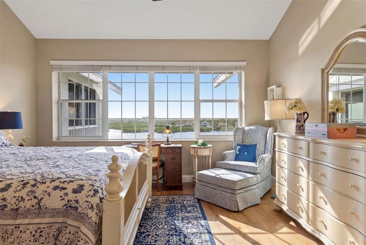 1280 Dolphin Bay Way, Unit 503, Sarasota, FL 34242 Photo