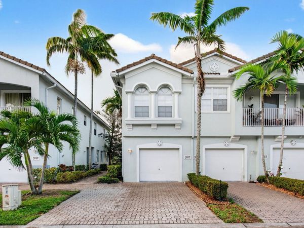 3167 Laurel Ridge Circle, Riviera Beach, FL 33404