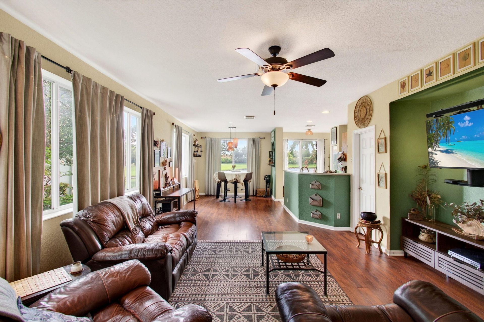 3167 Laurel Ridge Circle, Riviera Beach, FL 33404 Photo