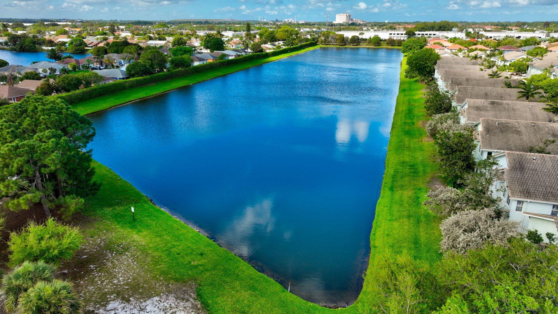 3167 Laurel Ridge Circle, Riviera Beach, FL 33404 Photo