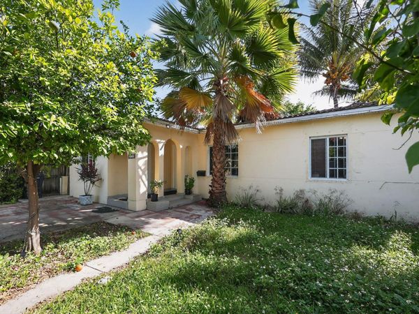 2131 Biarritz Drive, Miami Beach, FL 33141