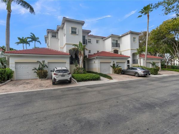 3235 NE 184th St , Unit 11103, Aventura, FL 33160