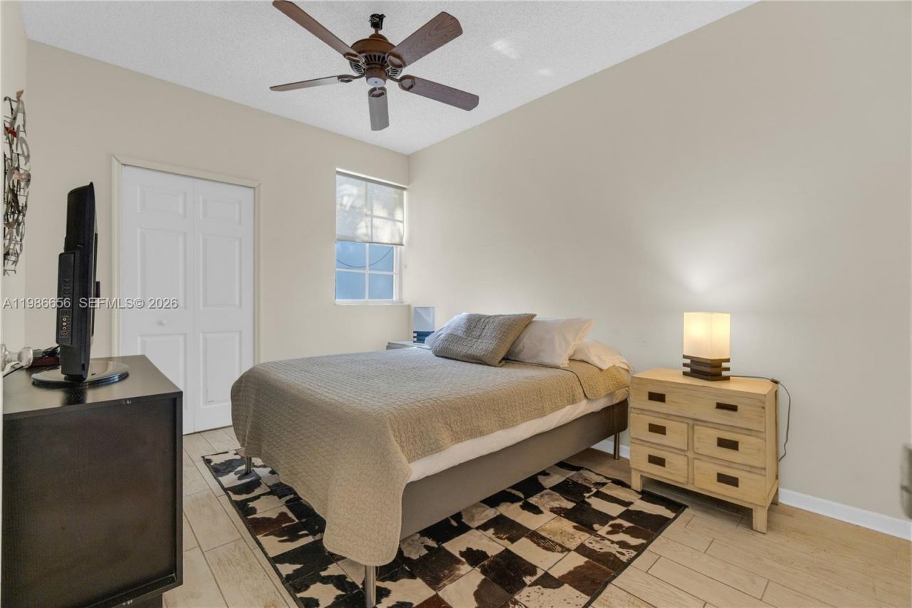 3235 NE 184th St , Unit 11103, Aventura, FL 33160 Photo