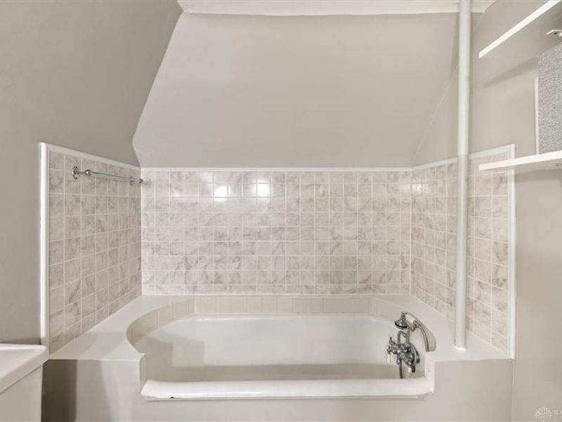 618 W Jefferson Street, New Carlisle, OH 45344 Photo 38