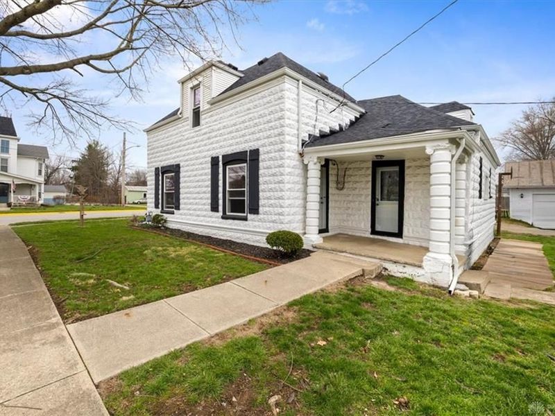 618 W Jefferson Street, New Carlisle, OH 45344 Photo 6