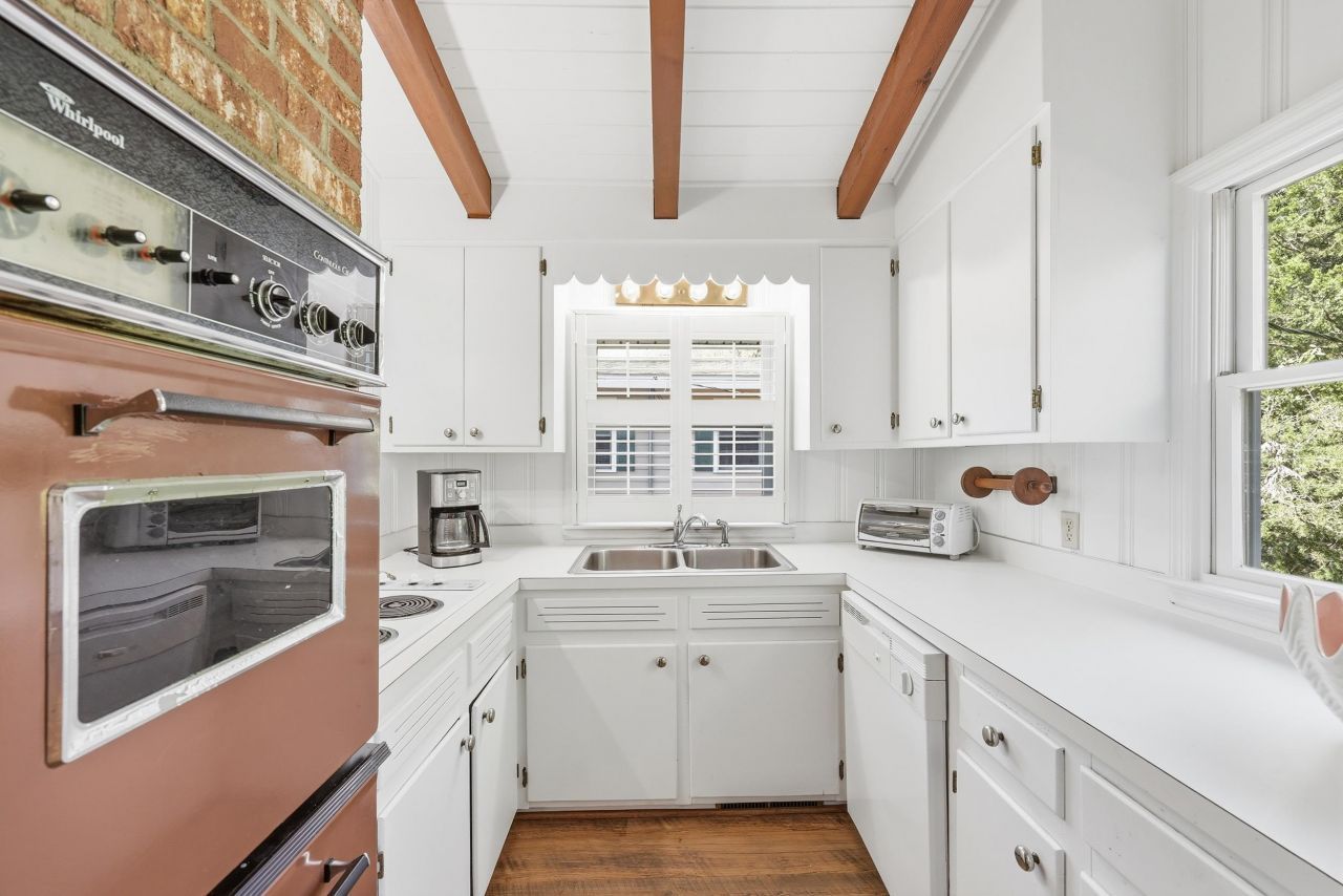 91 Parker Dr. Photo 17