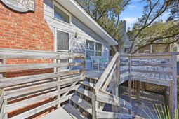 91 Parker Dr. photo 4