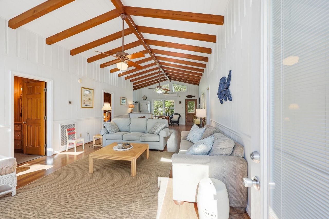 91 Parker Dr. Photo 7