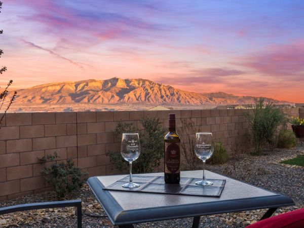 4337 Mountain Trail Loop NE, Rio Rancho, NM 87144