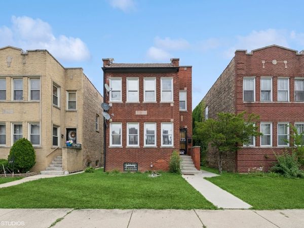 1715 N Meade Avenue , Chicago, IL 60639